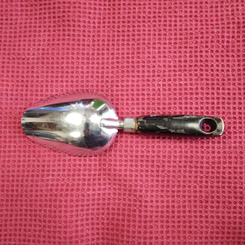 Ekco | Kitchen | Vintage Ekco Stainless Steel 4 Cup Measuring Scoop ...